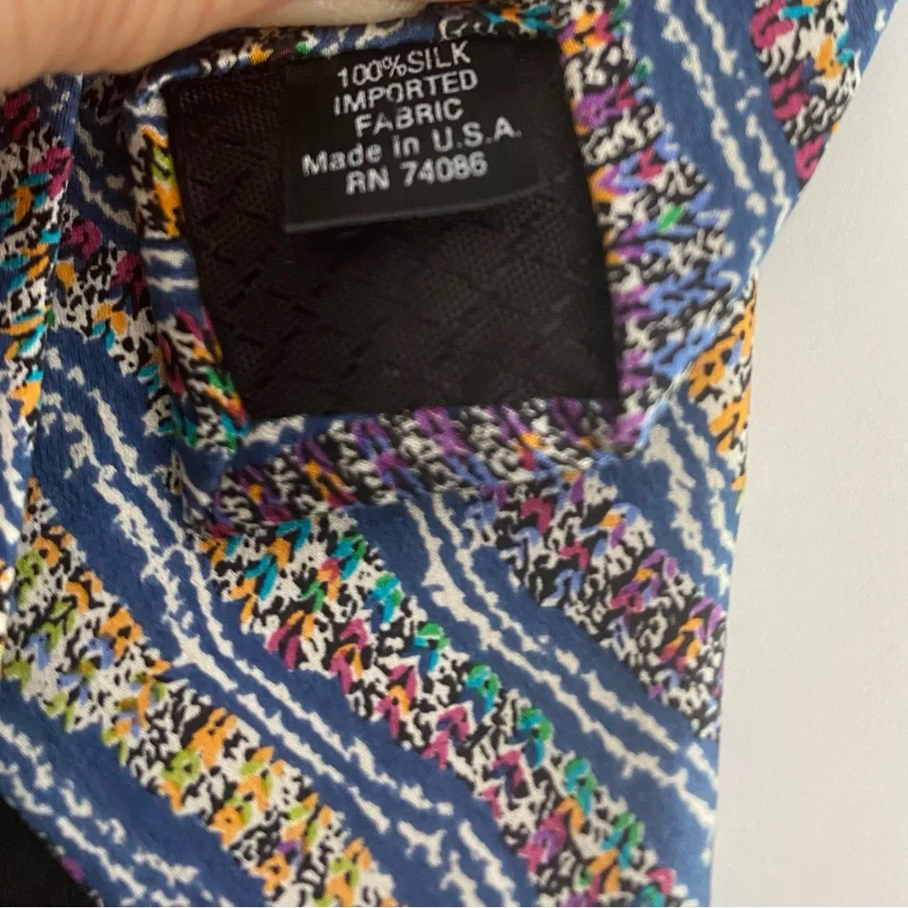 90s Silk Tundra Wide Multicolor Tie 57”